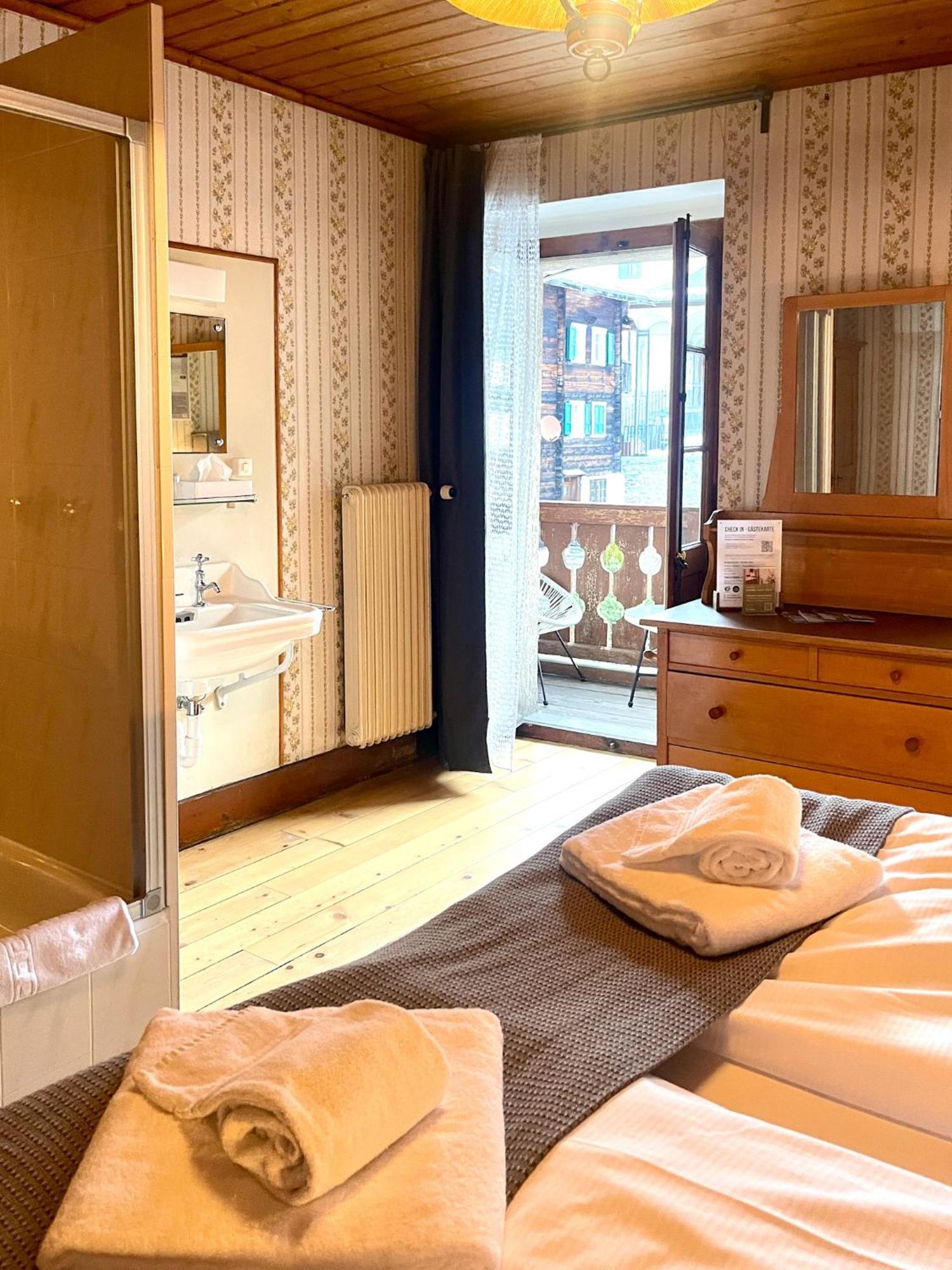 Du Glacier Boutique & Traditions Hotel Fiesch Buitenkant foto